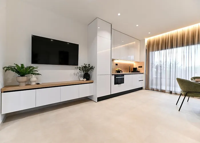 Luxury Marlov With Swimming Pool And Private Parking * Bibinje