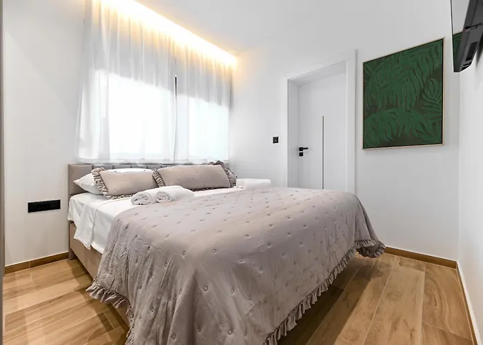 Apartmán Luxury Marlov With Swimming Pool And Private Parking