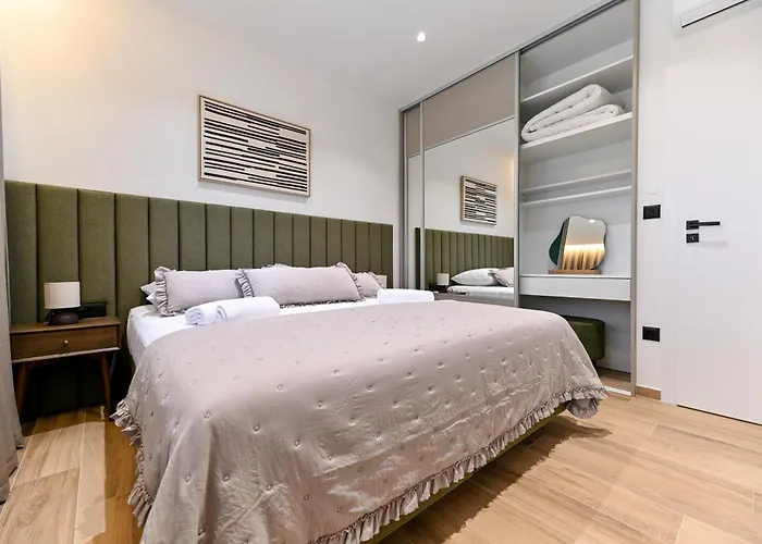 Apartman Luxury Marlov With Swimming Pool And Private Parking Bibinje